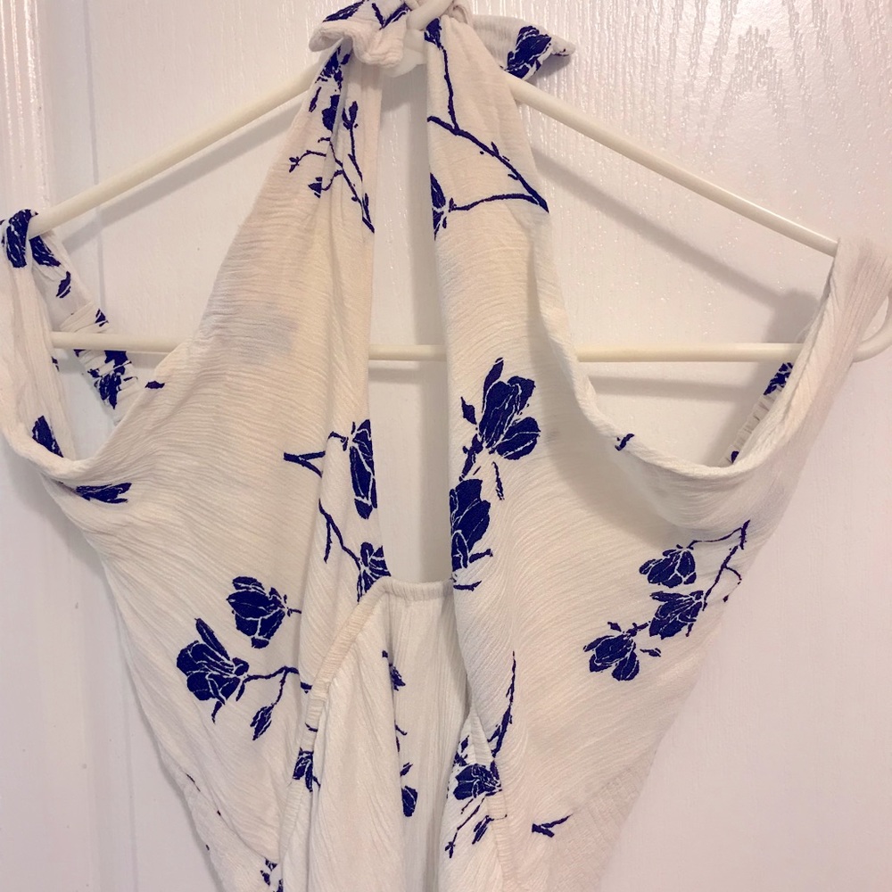 Illa Illa 🤍🖤 Écru Halter Dress with Black Flowers, Size Medium